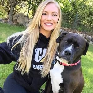 Meet your Posher, Cecily